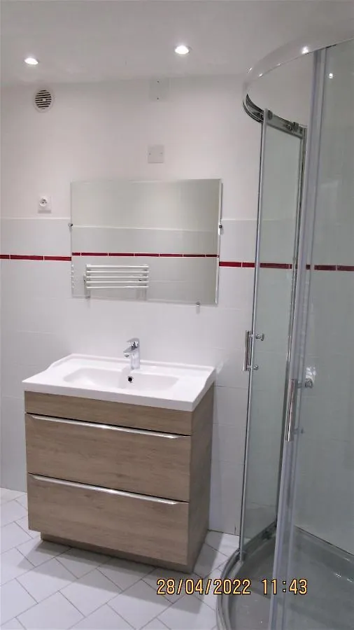 Holiday home Nice - Studio Independant En Villa - Mer Ville Calme Jardinet